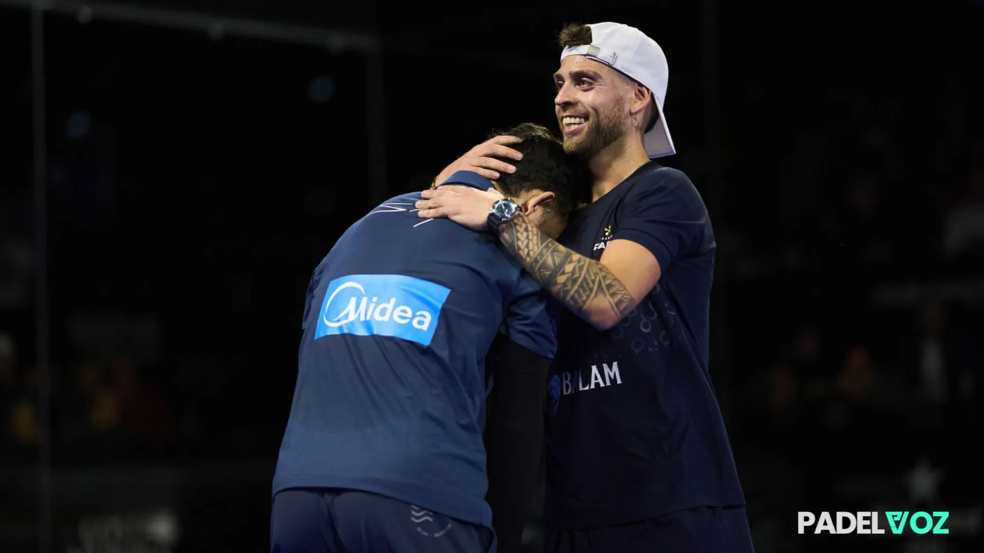 Sanyo and Gonza celebrating their Premier Padel P2 Quarter-Final win over Ale Galán and Fede Chingotto